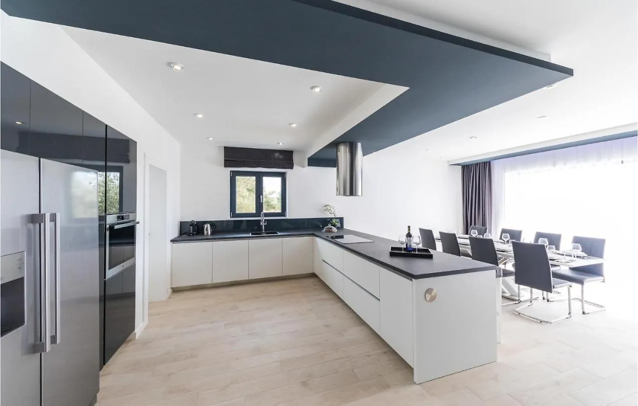 Lovely Home In Kastel Stari With Kitchen Kastela Holiday home