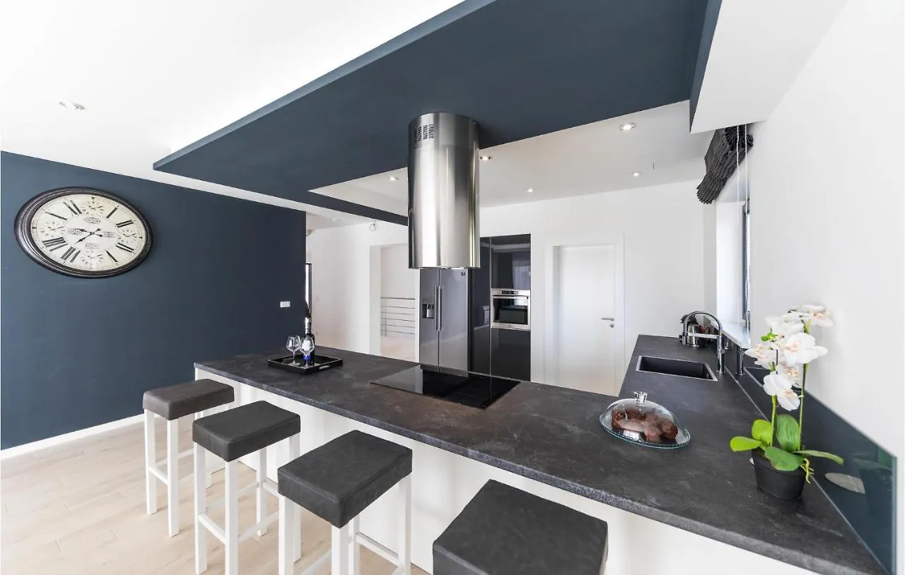 Lovely Home In Kastel Stari With Kitchen Kastela Holiday home